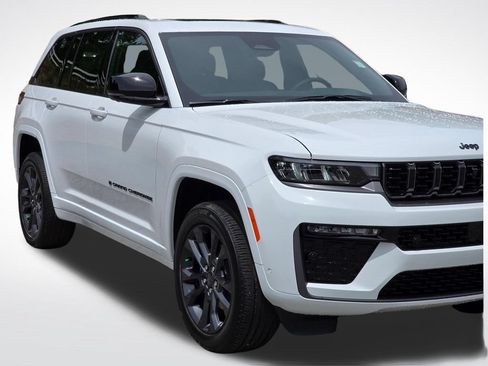 New 2026 Jeep Grand Cherokee Limited AWD/4WD image 39