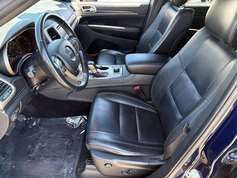 Used 2016 Jeep Grand Cherokee Limited AWD/4WD image 5