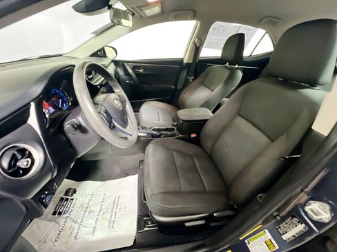 Used 2019 Toyota Corolla LE image 14