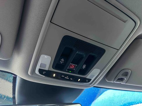 New 2026 Honda Pilot Touring image 28