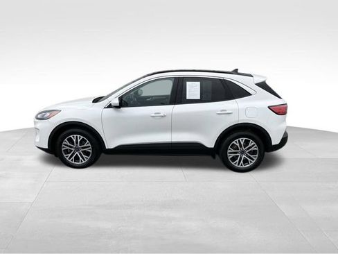 Used 2022 Ford Escape SEL w/ Technology Package AWD/4WD image 2