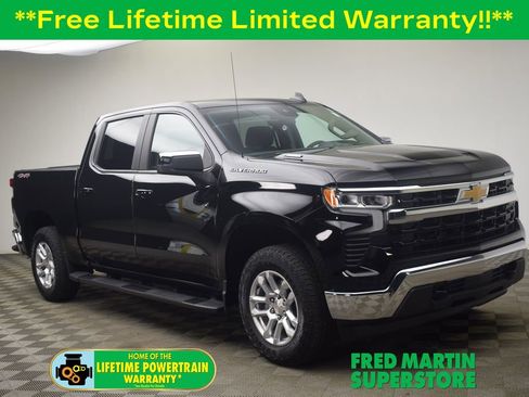 Used 2025 Chevrolet Silverado 1500 LT AWD/4WD image 1