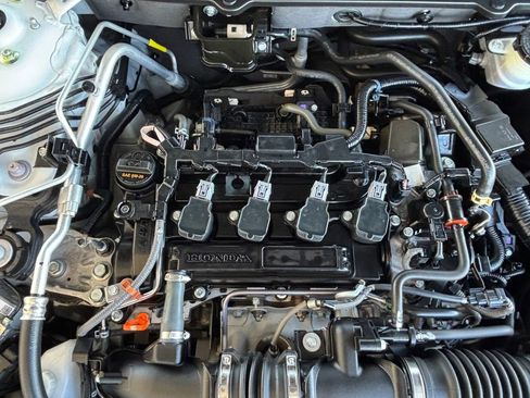 Used 2022 Honda Accord Sport image 29