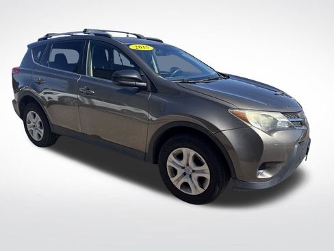 Used 2015 Toyota RAV4 LE image 7
