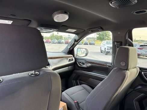 Used 2022 Chevrolet Tahoe 4WD w/ Remote Keyless Entry Package image 15