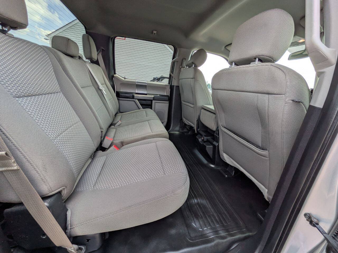 Used 2018 Ford F150 XLT w/ Equipment Group 301A Mid AWD/4WD image 25