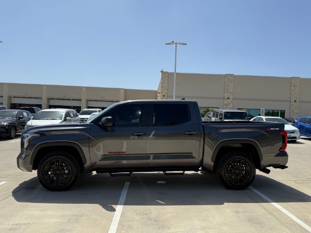 Used 2024 Toyota Tundra SR5 w/ SR5 Premium Package AWD/4WD image 8