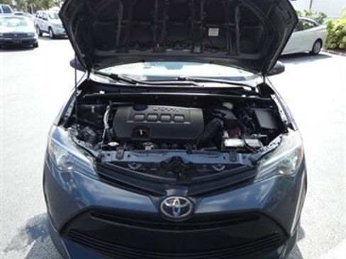 Used 2019 Toyota Corolla L FWD image 6