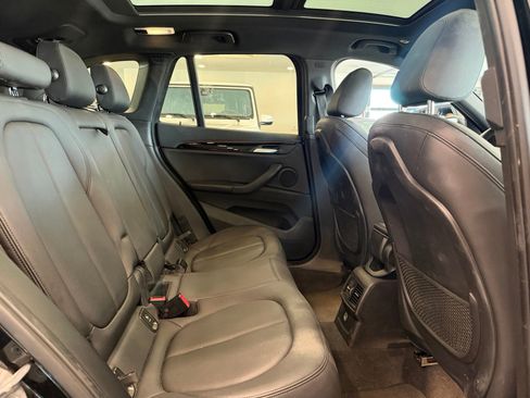 Used 2018 BMW X1 xDrive28i AWD/4WD image 10