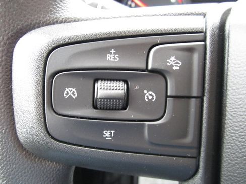Used 2024 GMC Sierra 1500 Pro w/ Pro Value Package AWD/4WD image 17