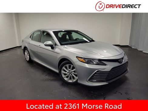 Used 2023 Toyota Camry LE image 1