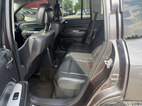 Used 2015 Jeep Compass High Altitude image 17