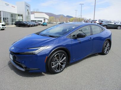 Used 2024 Toyota Prius XLE
