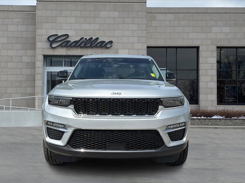Used 2022 Jeep Grand Cherokee Limited AWD/4WD image 7