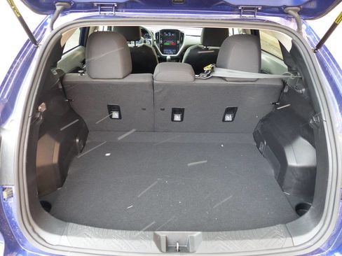 Used 2024 Subaru Crosstrek 2.0i Premium image 33