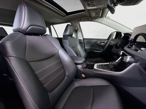 Certified 2025 Toyota RAV4 Limited w/ Advanced Technology Package AWD/4WD image 46
