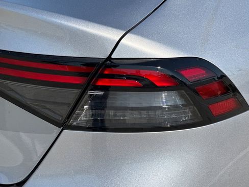 Certified 2024 Honda Accord LX image 33