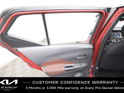 Used 2020 Nissan Kicks SR w/ Exterior Package image 11