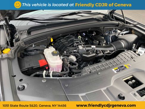 Used 2025 Jeep Grand Cherokee L Altitude image 28