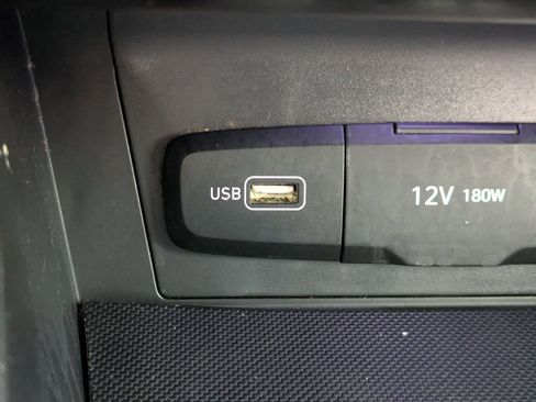 Used 2023 Hyundai Tucson Limited image 25