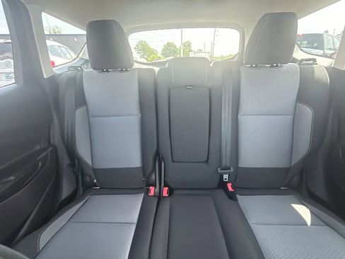 Used 2017 Ford Escape SE w/ Equipment Group 201A AWD/4WD image 26