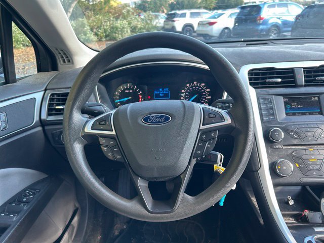 Used 2014 Ford Fusion S FWD image 13