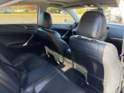 Used 2012 Lexus IS 250 image 19