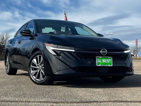 New 2026 Nissan Sentra SL w/ Floor Mat Package image 2