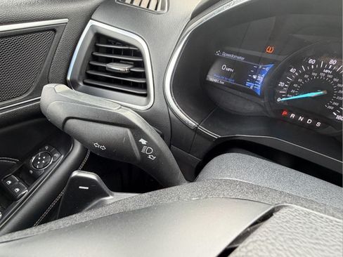Used 2015 Ford Edge Titanium AWD/4WD image 15