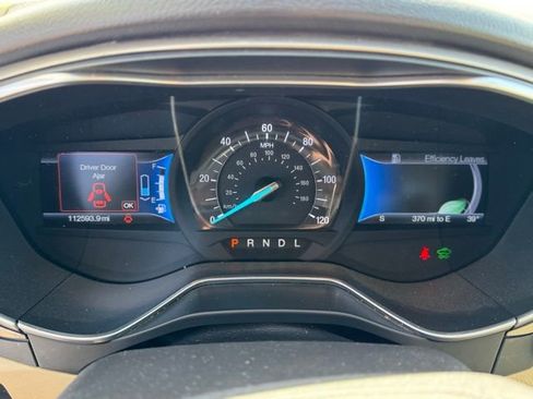 Used 2016 Ford Fusion SE w/ Equipment Group 502A image 14