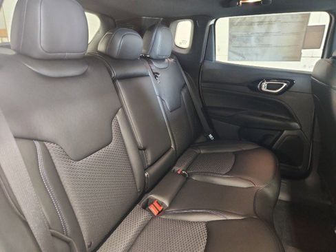 New 2025 Jeep Compass Latitude w/ Altitude Special Edition image 12