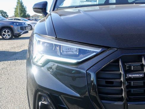 New 2025 Audi Q3 2.0T Premium w/ Convenience Package image 5