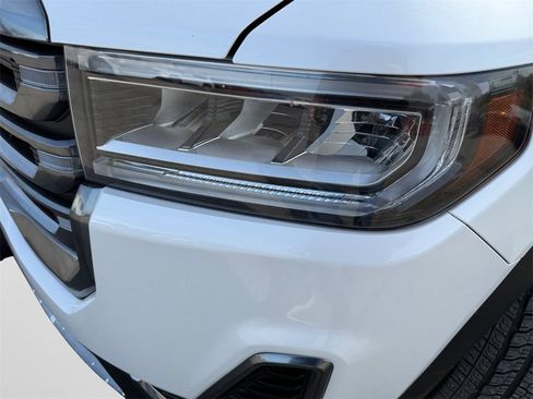 Used 2020 GMC Acadia AT4 image 23