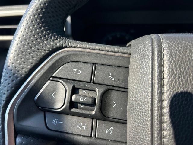 Used 2025 Toyota Tacoma TRD Off-Road AWD/4WD image 20