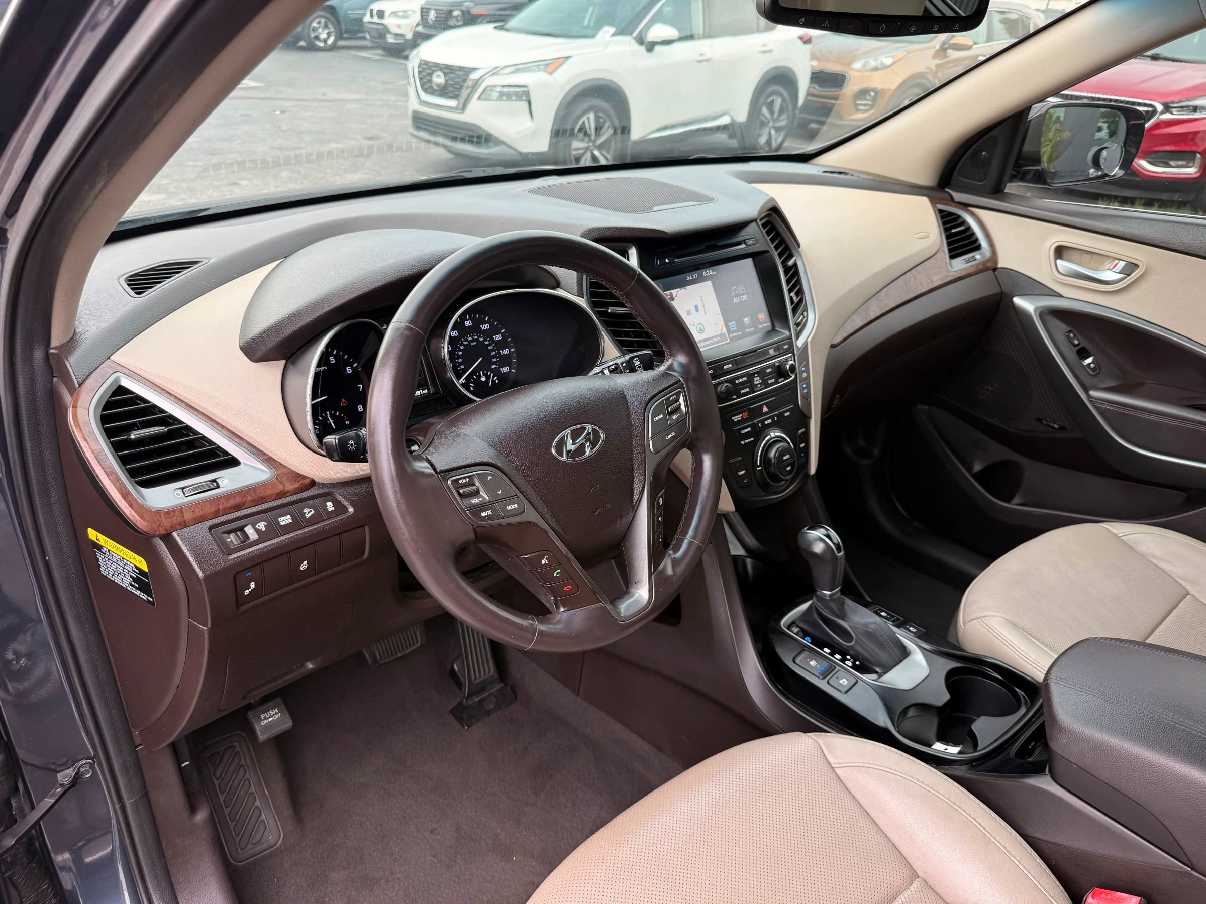 Used 2018 Hyundai Santa Fe Sport w/ 2.4L Tech Package 04 FWD image 9