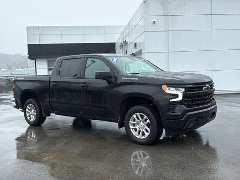 Used 2026 Chevrolet Silverado 1500 RST image 2