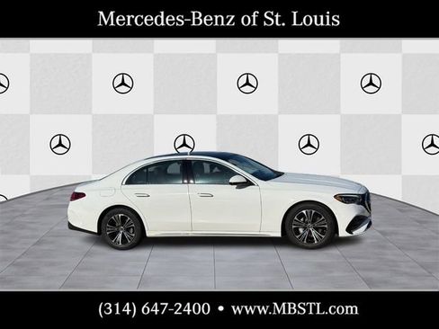 New 2026 Mercedes-Benz E 350 4MATIC Sedan image 2
