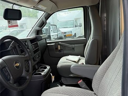 New 2023 Chevrolet Express 3500 w/ Power Convenience Package image 12