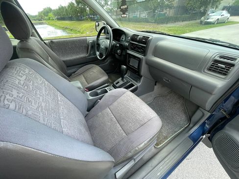 Used 2002 Isuzu Rodeo Sport RWD image 17
