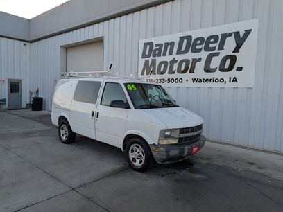 Used 2005 Chevrolet Astro w/ Convenience Package