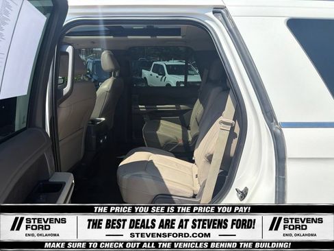 Used 2021 Ford Expedition Limited AWD/4WD image 34