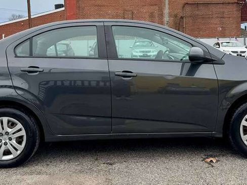 Used 2017 Chevrolet Sonic LS image 5