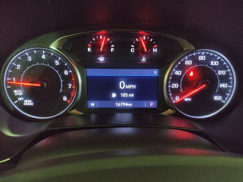 Used 2024 Chevrolet Blazer LT w/ Convenience Package FWD image 23