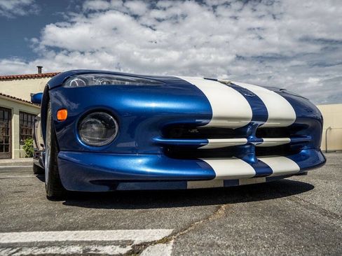 Used 1996 Dodge Viper GTS image 20