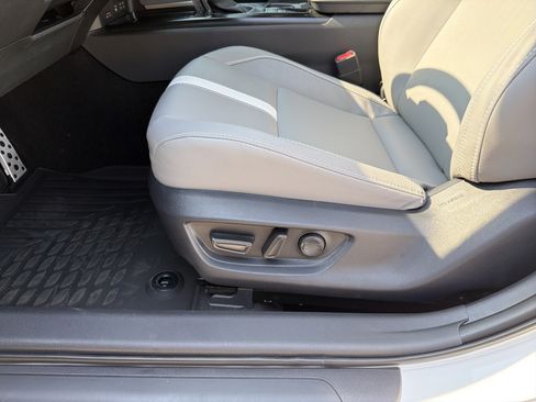 New 2026 Toyota Camry XSE FWD image 11