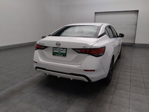Used 2024 Nissan Sentra SV FWD image 9