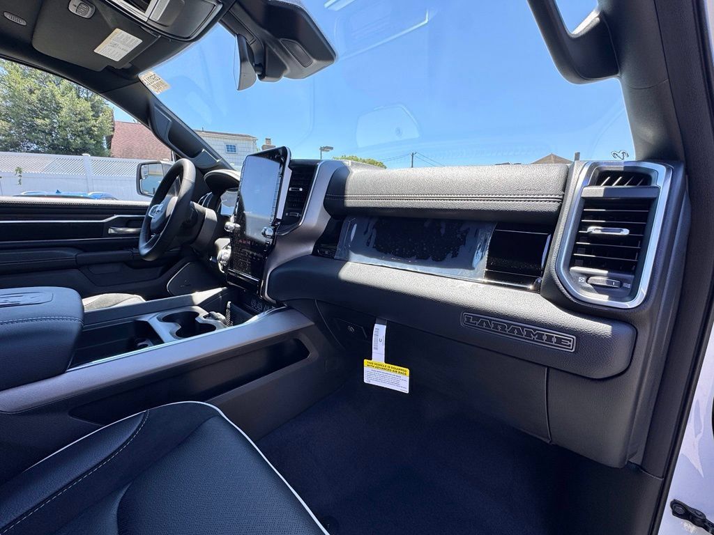 New 2026 RAM 1500 Laramie w/ Night Edition AWD/4WD image 19