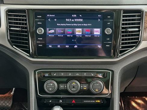 Used 2019 Volkswagen Atlas SEL Premium AWD/4WD image 16