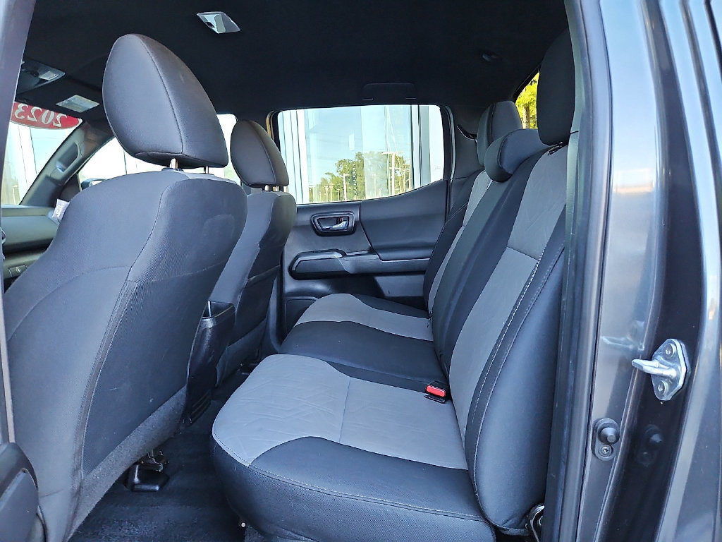 Certified 2023 Toyota Tacoma TRD Sport AWD/4WD image 13