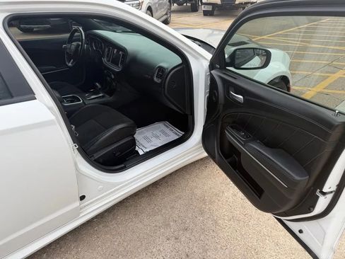 Used 2021 Dodge Charger Scat Pack RWD image 17